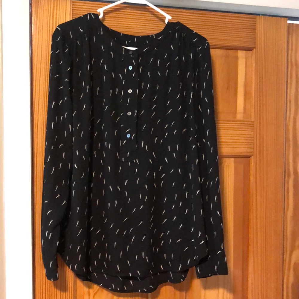 Black Loft Top